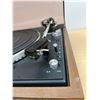 Image 3 : Dual 704 Electronic Direct Drive Turntable Record Player
