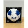 Image 3 : Umbro Official Size Soccer Ball