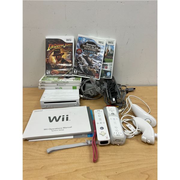 Nintendo Wii Bundle - see all photos for contents, not tested.