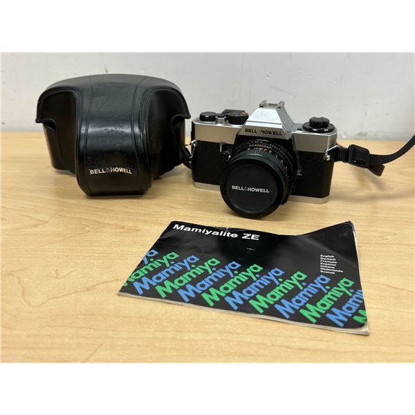 Vintage Mamiya Bell & Howell Film Camera & accessories - see photos, not tested