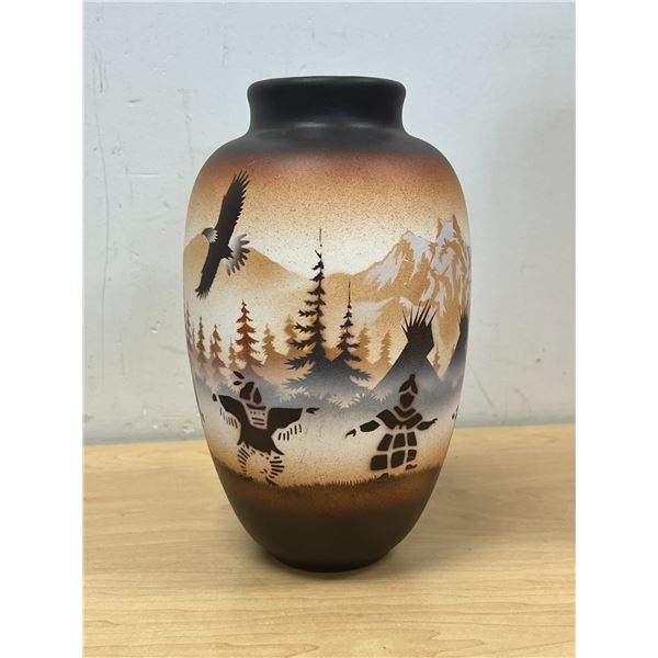 Signed Cedar Mesa Navajo Circle of Friends Vase 9.5"