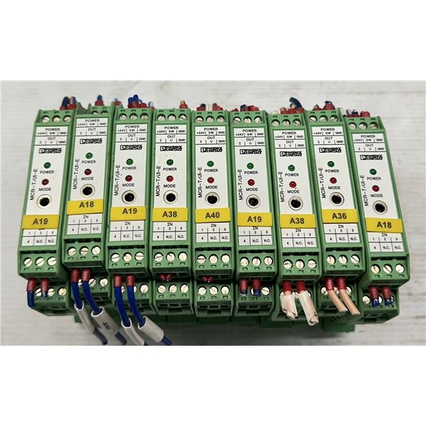 Lot of (9) Phoenix Contact #2814113 / MCR-T-UI-E Temperature Measuring Transducers