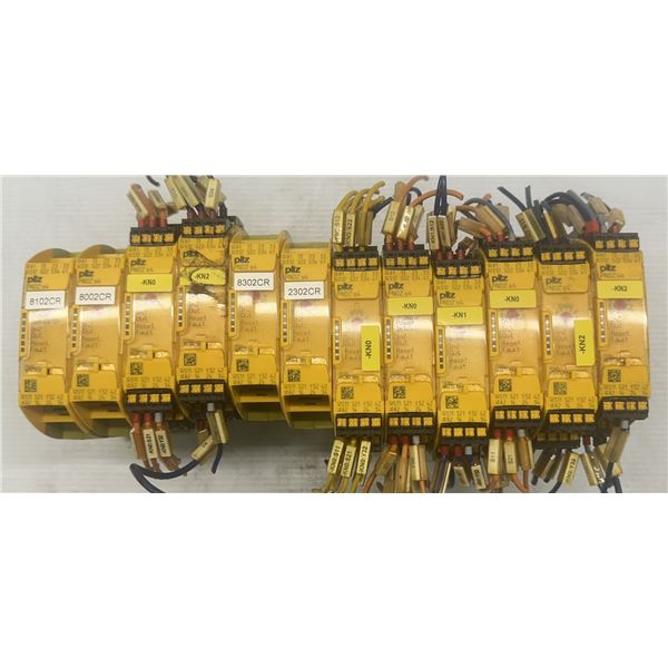 Lot of (12) Pilz #751104 / PNOZ s4C 24VDC 3n/o 1n/c Safety Relays