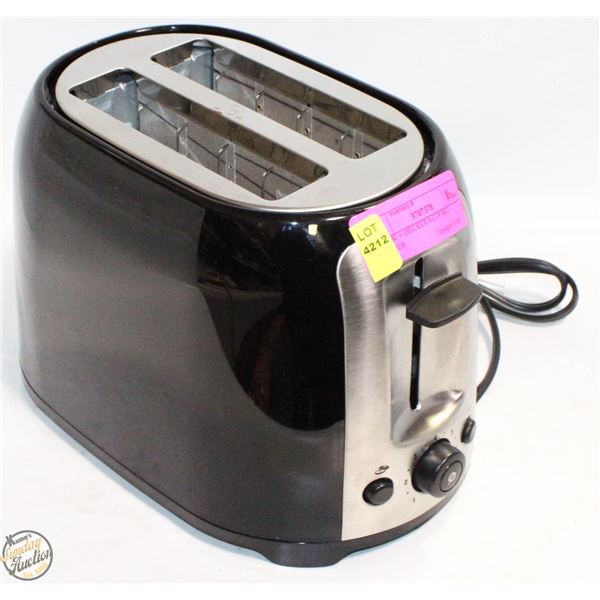 BLACK + DECKER 6 CUP RICE COOKER