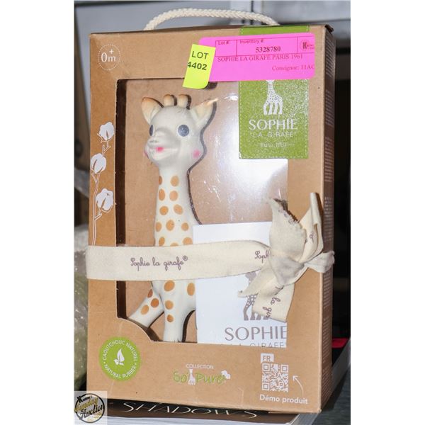 SOPHIE LA GIRAFE PARIS 1961