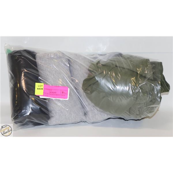 NEW 5 PACK GILDAN MENS CREW T-SHIRTS XL