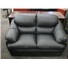 Image 2 : Black Leather 3 Pc. Sofa Set