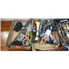Image 2 : 3 TRAYS OF ASSORTED TOOLS INCLUDING BANDING TOOLS, WORK LIGHTS, FILES AND MORE