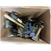 Image 2 : BOX OF HAND TOOLS, HAMMERS, PLANERS, BUNDLE OF PARTS BINS AND MORE