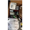 Image 2 : BOX OF ELECTRICAL SUPPLIES