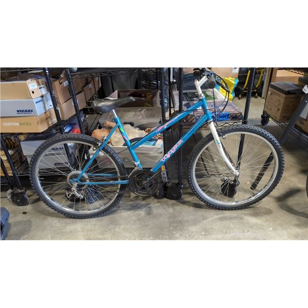 VINTAGE VOYAGEUR BIKE