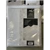Image 2 : 3 SETS OF CREATIVE SCENTS SHOWER CURTAINS WITH LINER