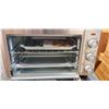 Image 2 : NEW BLACK& DECKER CRISP AND BAKE AIR FRYER NO BOX
