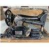 Image 2 : ANTIQUE CASED SINGER SEWING MACHINE