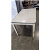 Image 3 : ARBORITE DINING TABLE