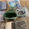 Image 4 : COMPACT KNIFE ORGANIZER, SINK CADDY 2 PACK AND 2 SOAP HOLDERS