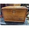 Image 2 : VINTAGE HARD SUITCASE AND BREAD BOX