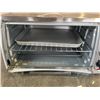 Image 2 : HAMILTON BEACH EASY REACH 6 SLICE CONVECTION TOASTER OVEN - TESTED WORKING, RETAIL $149