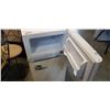 Image 2 : BAR FRIDGE WITH FREEZER