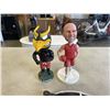 Image 2 : EXTENTABLE SWORD AND 2 BOBBLE HEADS JASON KIDD AND VAN RAVEN