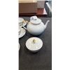Image 2 : RICHARD GINON CHINA SET WITH 9 CUPS AND SAUCERS, TEAPOT AND LIDDED DISH