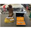 Image 1 : WOOD STATUE, DECORATIVE BOXES AND ART GLASS PURSE