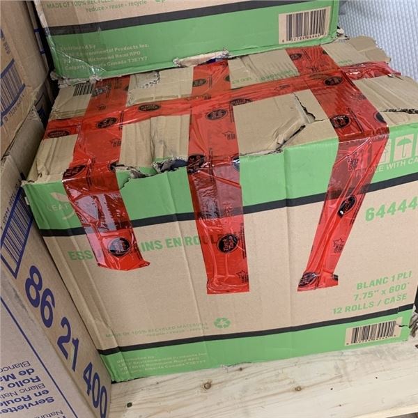 CASE OF PAPER TOWEL ROLLS 12 X 600'