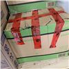 Image 1 : CASE OF PAPER TOWEL ROLLS 12 X 600'