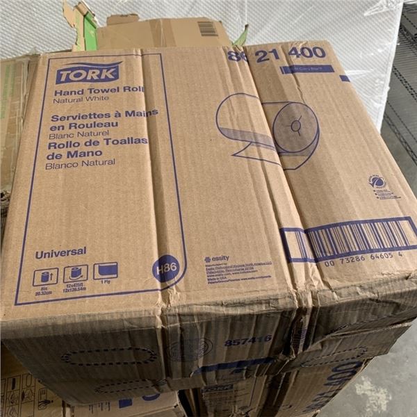 CASE OF TORK PAPER TOWEL 12 ROLLS OF 425'