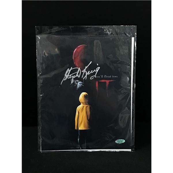 STEPHEN KING SIGNED IT 8X10 - TOTAL SPORTS AUTHENTICS COA