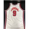 Image 3 : MICHAEL JORDAN SIGNED TEAM USA JERSEY UPPER DECK COA