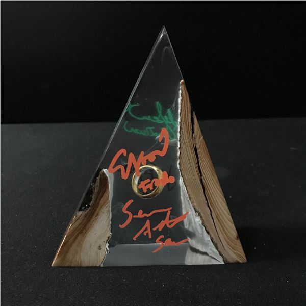 LORD OF THE RINGS DISPLAY SIGNED BY 4 (WOOD, ASTIN, DAVIES,SERKIS) WWOC COA