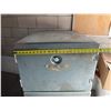 Image 8 : Cambro 2-Drawer Insulated Pan Carrier Hot Box 24" x 29" x 42"H