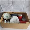 Image 1 : Box of Mixed Estate Dishes