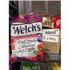 Image 1 : Welchâ€™s Fruit Snacks Berries â€˜n Cherries, 140g Packets â[x=#8