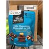 Image 1 : Three Farmers Milk Chocolate Roasted Fava Beans, 6 x 100g Packets