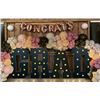 Image 1 : Langxun 40-Inch Large Black Graduation Party Decorations