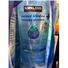 Image 3 : Kirkland Signature Ionized Alkaline Water, 17 x 1L Bottles, pH 9.5+