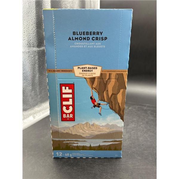 Clif Bar Blueberry Almond Crisp Energy Bars 12-Pack (68g Each)