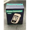 Image 2 : X1805 Pulse Oximeter with OLED Display and SpO2 Monitoring
