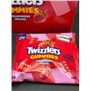 Image 2 : Twizzlers Gummies Strawberry King Size 12 x 90g