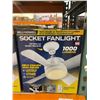 Image 2 : Bell & Howell Socket Fanlight with 1000 Lumens and Remote Control