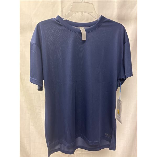 Womenâ€™s FWD Drop Tail Activewear T-Shirt in Medium â€“ Navy