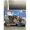 Image 2 : Deerc 2.4GHz 4WD Stunt Climbing RC Car With Remote Control for Ages 6+