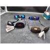 Image 2 : 4 Pairs of NYS CITY Sunglasses with Tags