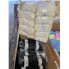 Image 2 : Yarn Skeins in Black and White Colors