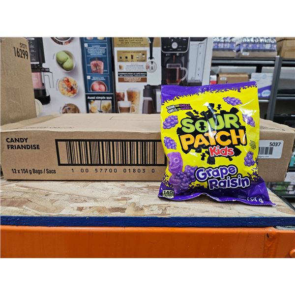 Sour Patch Kids Grape Raisin Candy, 12 x 154g Bags