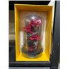Image 2 : Glass Dome With Artificial Red Flowers Model X0021.245VL