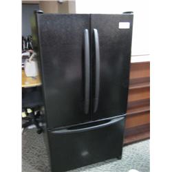 Black Kenmore Fridge / Freezer
