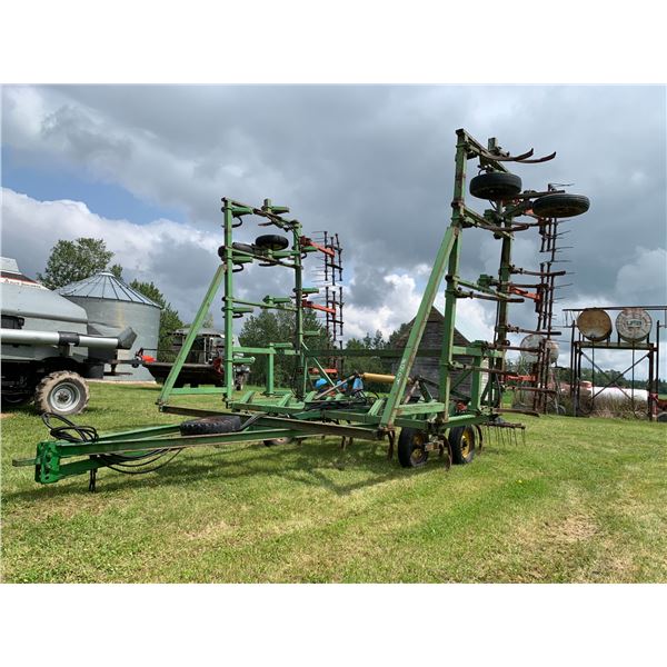 J.D. 1600 Deep Tillage Approx. 32ft c/w Morris 3 Bar Tine Harrows